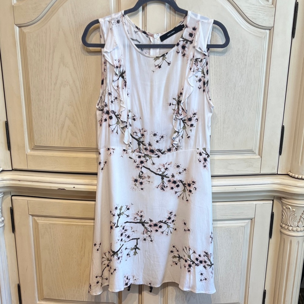 Vero Moda Cream Floral Ruffle Mini Dress 🌸